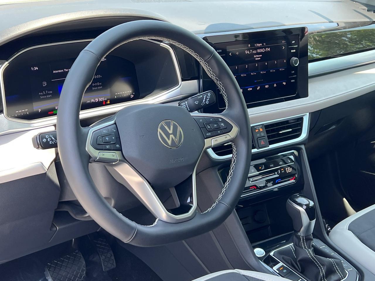 2025 Volkswagen Taos 1.5T SE Hagerstown MD