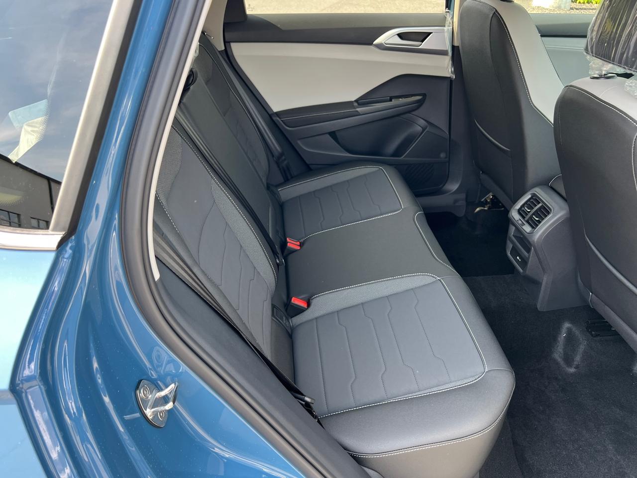 2025 Volkswagen Taos 1.5T SE Hagerstown MD