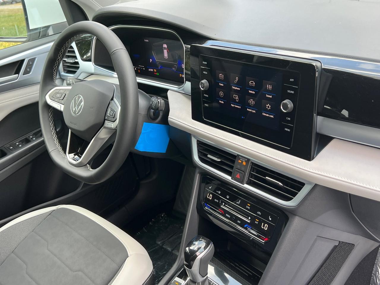 2025 Volkswagen Taos 1.5T SE Hagerstown MD