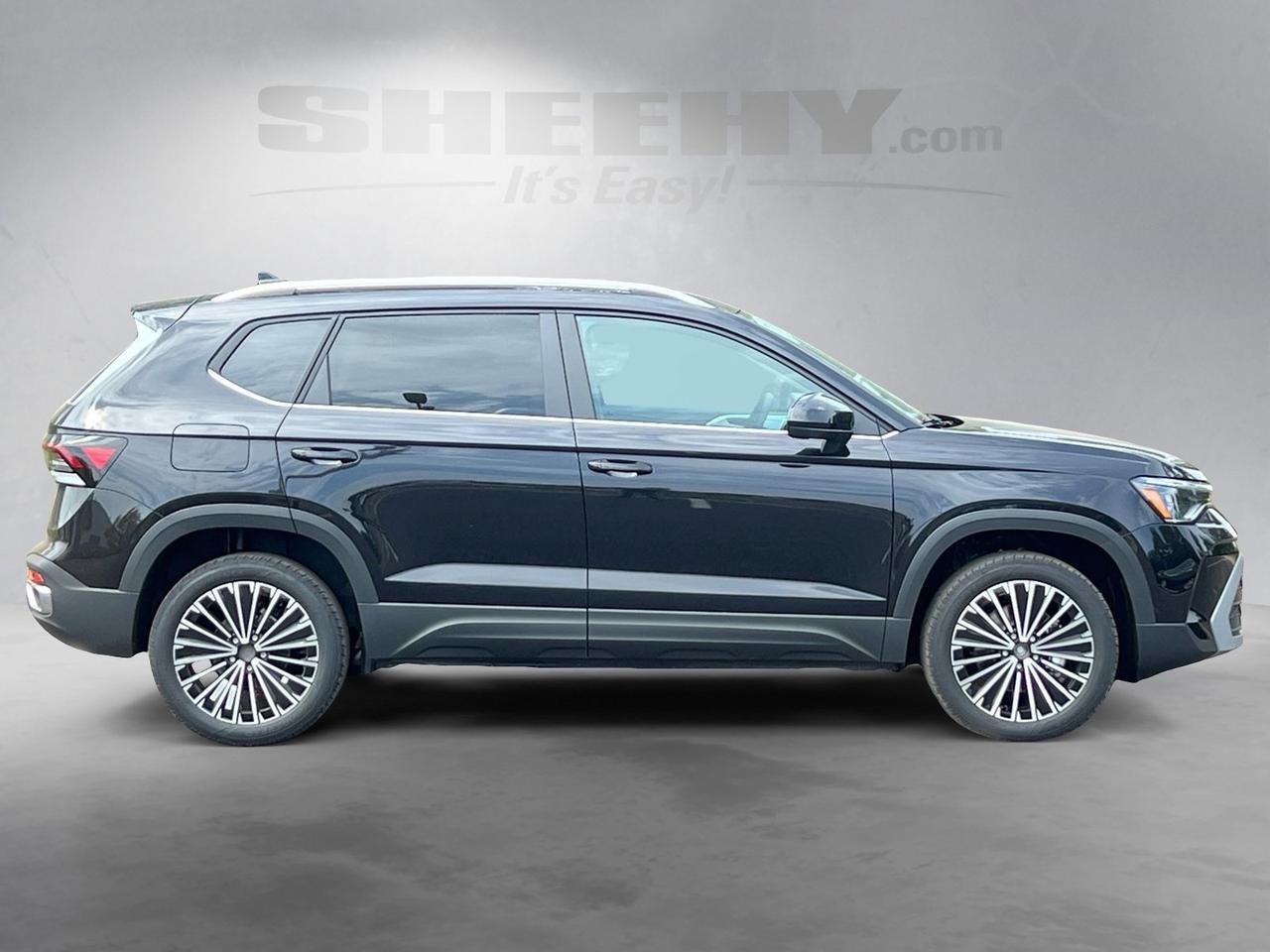 2025 Volkswagen Taos 1.5T SE Hagerstown MD