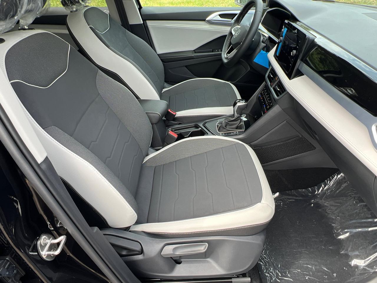 2025 Volkswagen Taos 1.5T SE Hagerstown MD