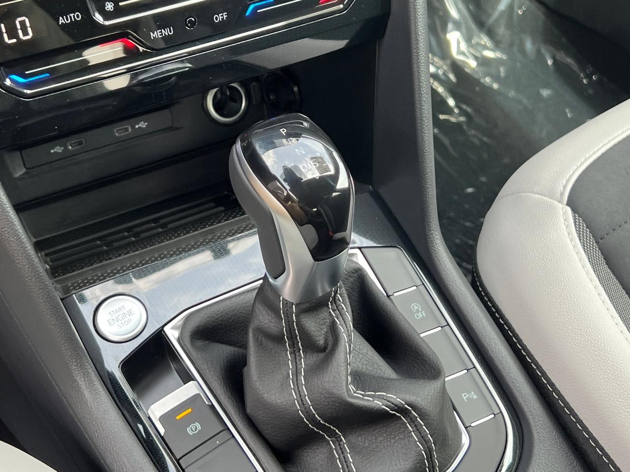 2025 Volkswagen Taos 1.5T SE Hagerstown MD