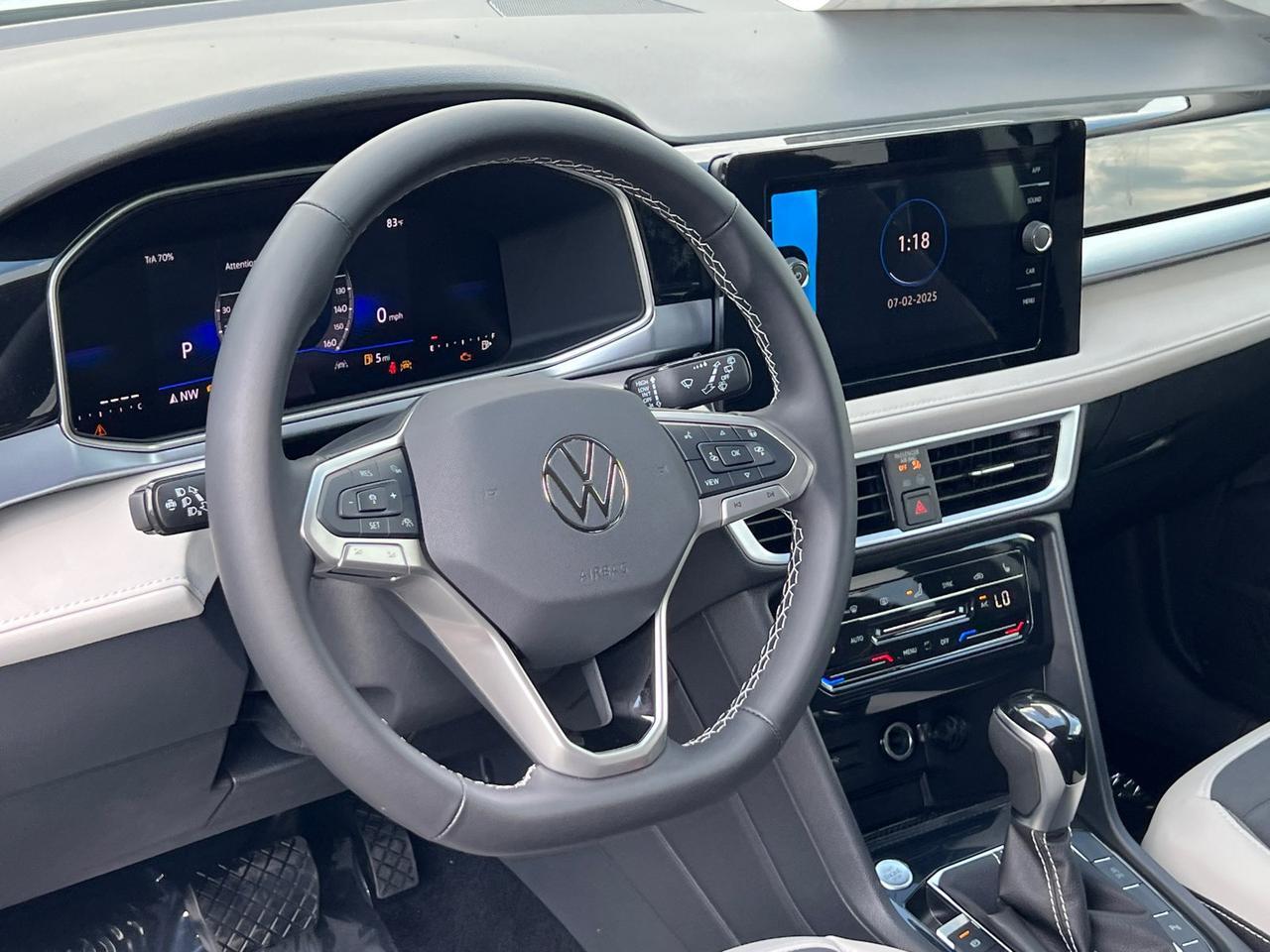 2025 Volkswagen Taos 1.5T SE Hagerstown MD