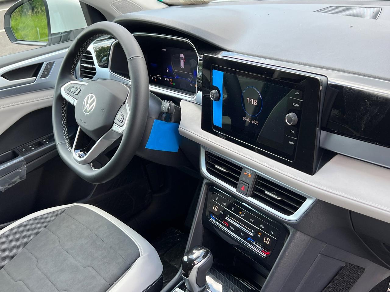 2025 Volkswagen Taos 1.5T SE Hagerstown MD