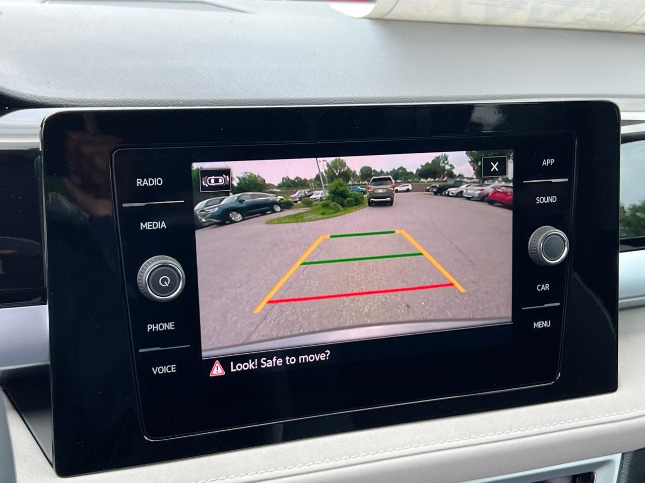 2025 Volkswagen Taos 1.5T SE Hagerstown MD