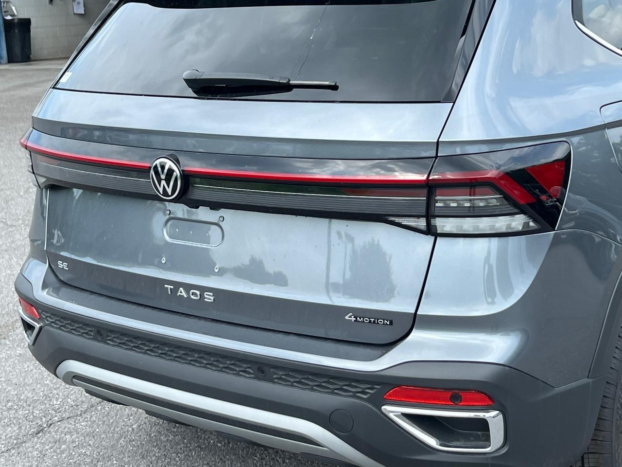 2025 Volkswagen Taos 1.5T SE Hagerstown MD