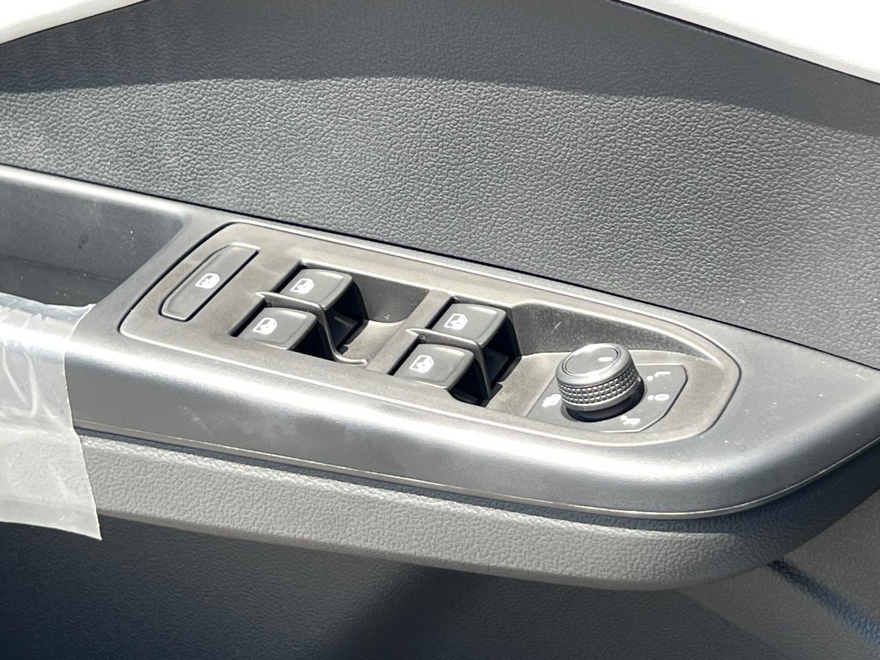 2025 Volkswagen Taos 1.5T SE Hagerstown MD