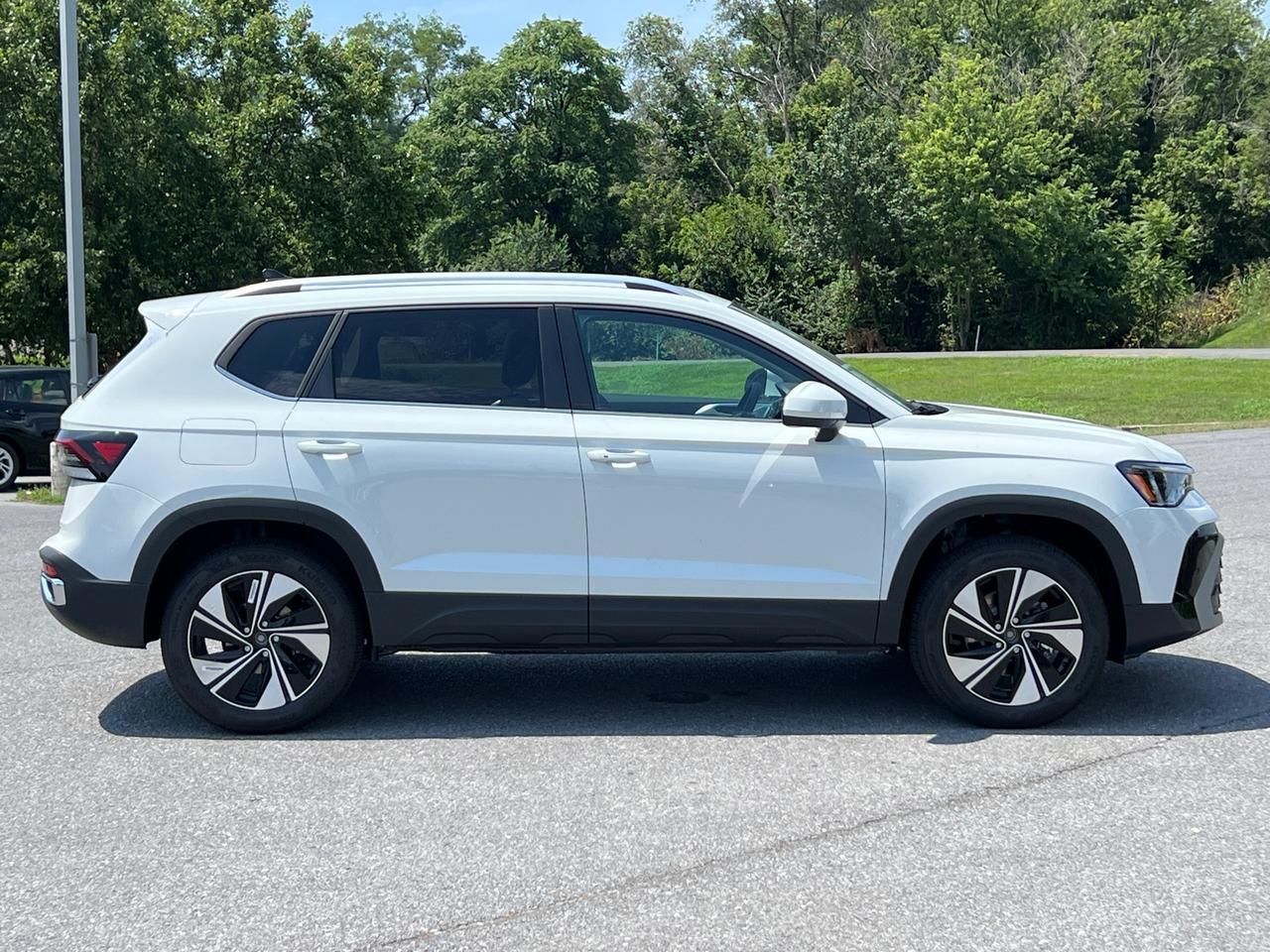 2025 Volkswagen Taos 1.5T SE Hagerstown MD