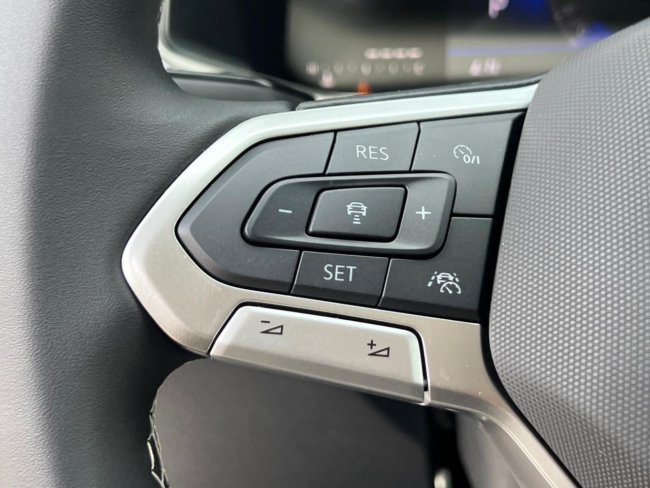 2025 Volkswagen Taos 1.5T SE Hagerstown MD