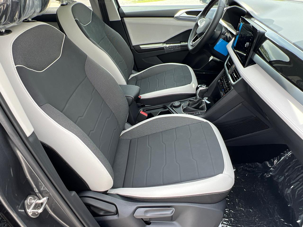 2025 Volkswagen Taos 1.5T SE Hagerstown MD