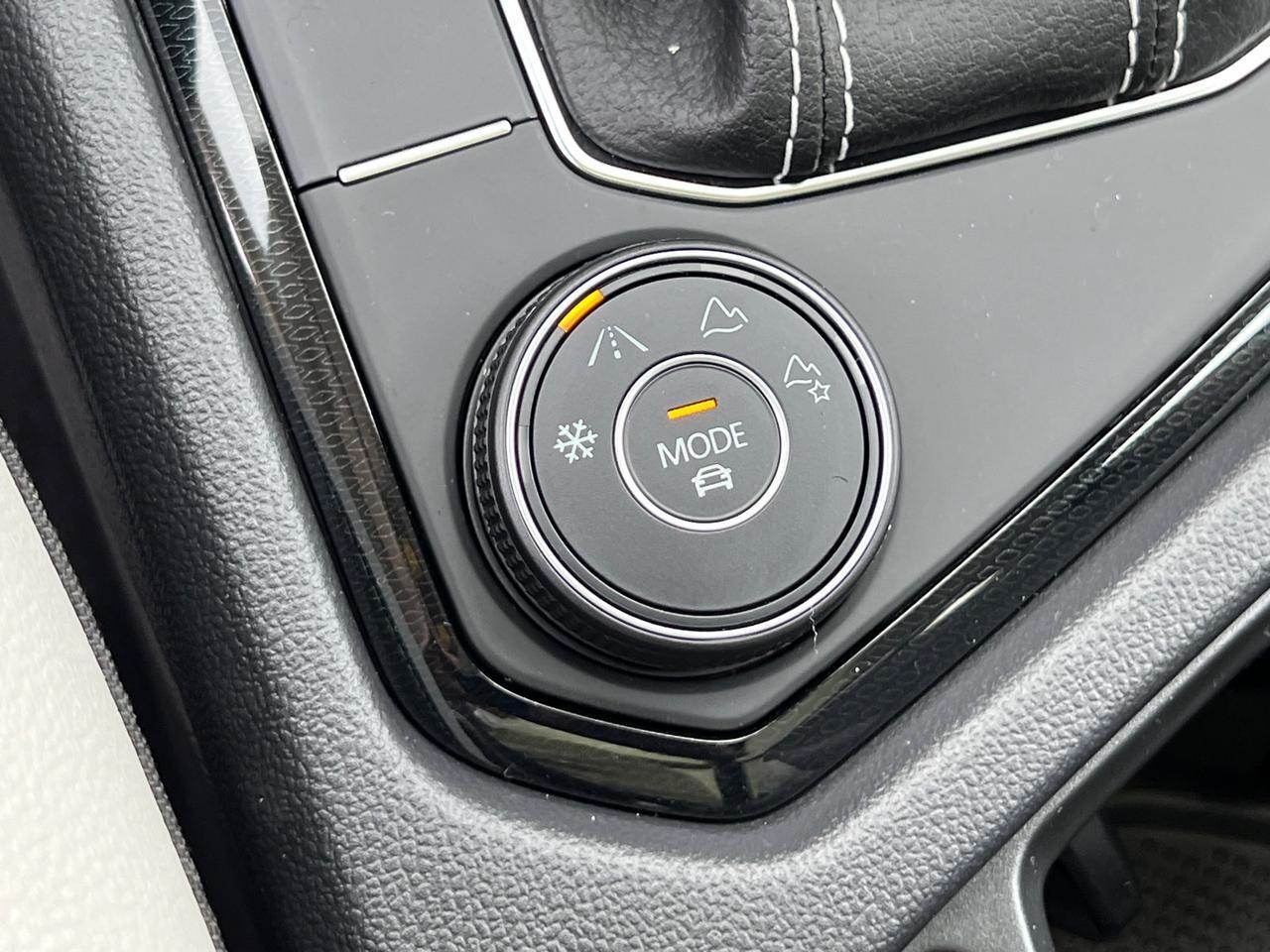 2025 Volkswagen Taos 1.5T SE Hagerstown MD