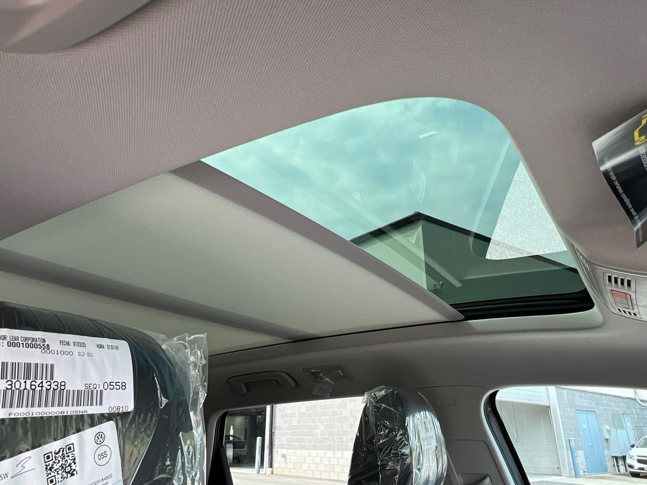 2025 Volkswagen Taos 1.5T SE Hagerstown MD