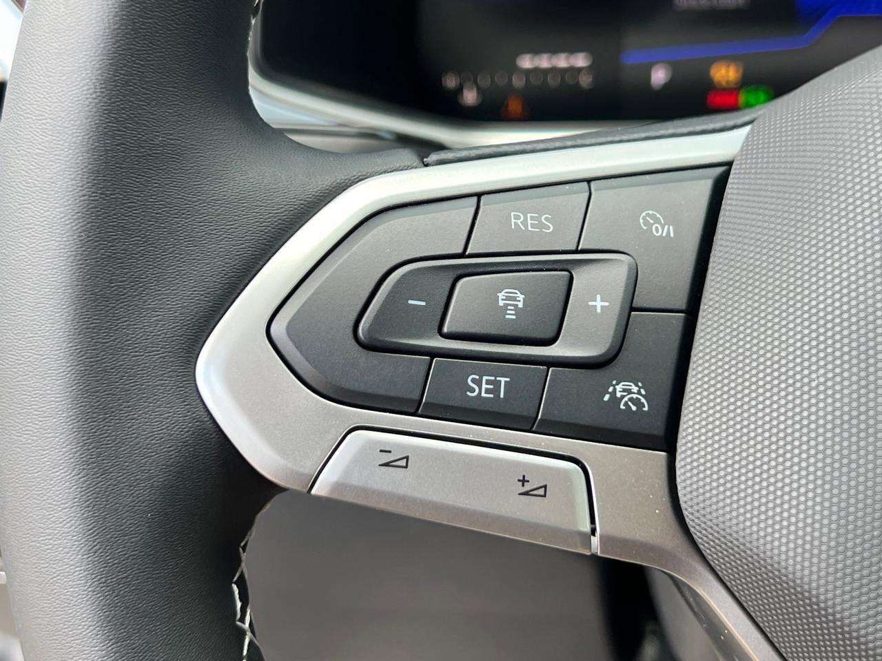 2025 Volkswagen Taos 1.5T SE Hagerstown MD