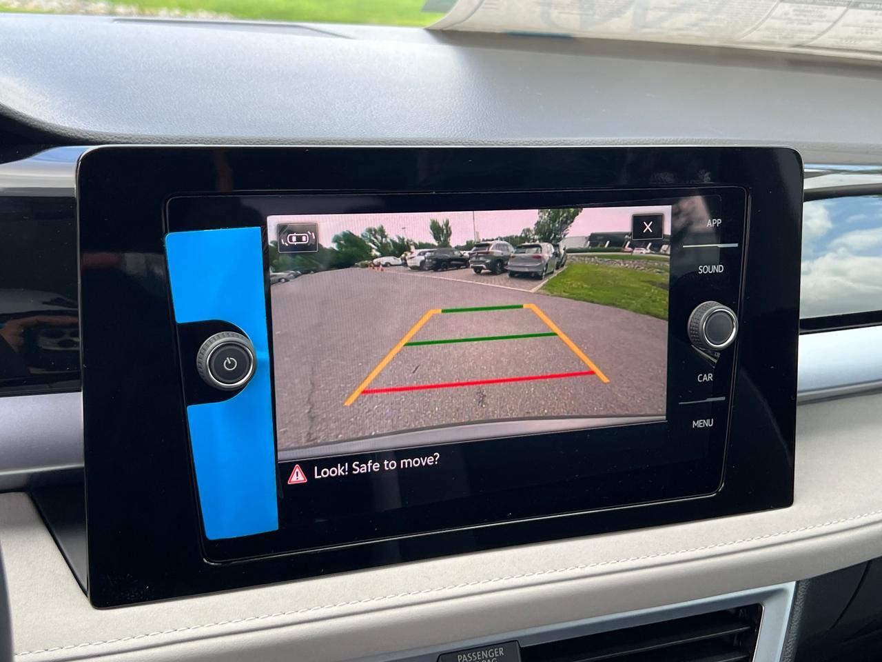 2025 Volkswagen Taos 1.5T SE Hagerstown MD