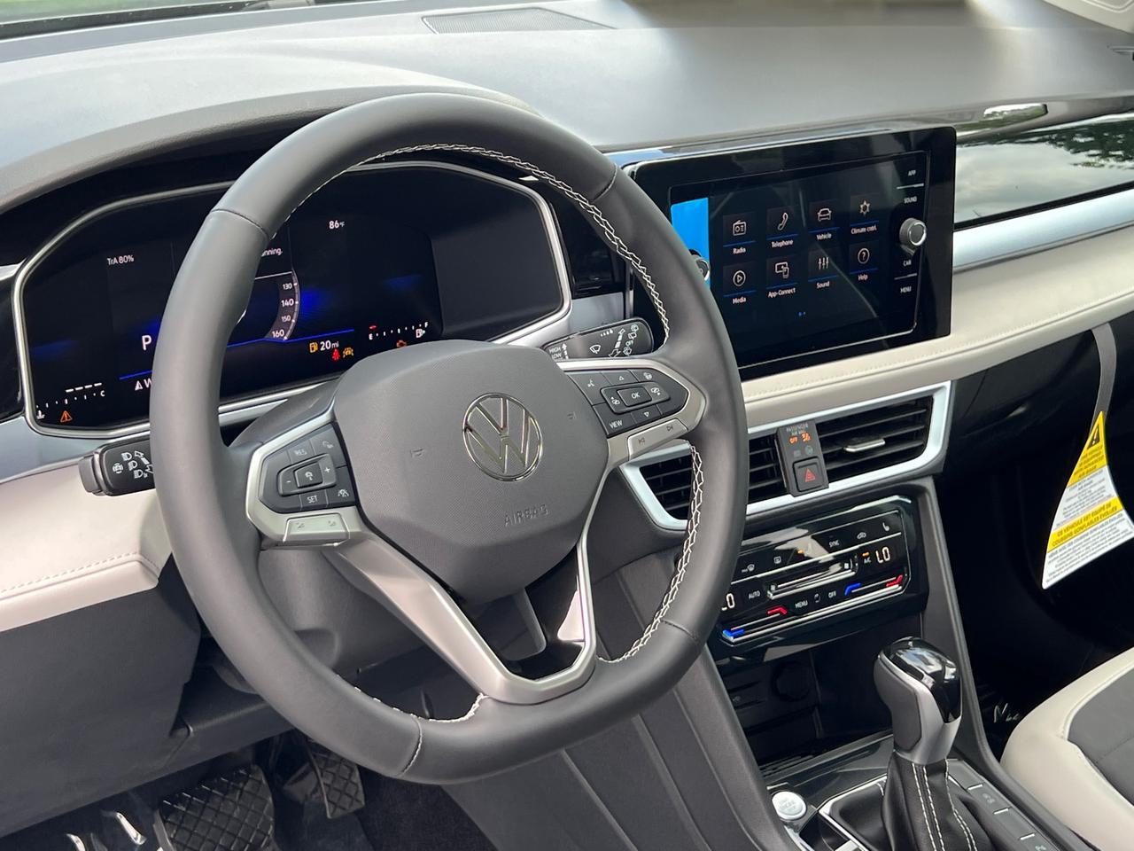 2025 Volkswagen Taos 1.5T SE Hagerstown MD