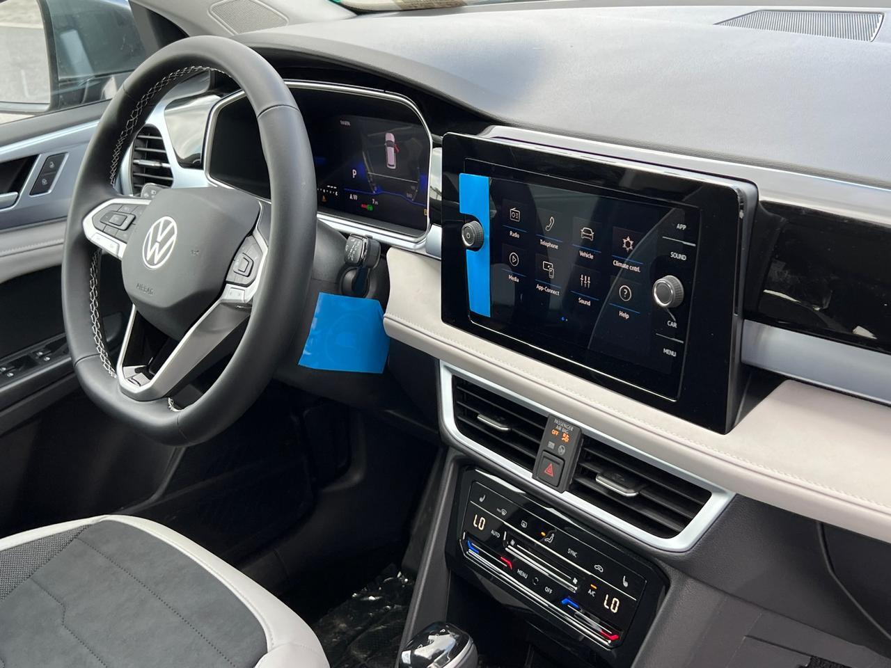 2025 Volkswagen Taos 1.5T SE Hagerstown MD