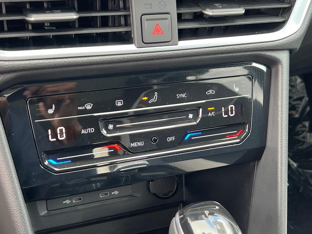 2025 Volkswagen Taos 1.5T SE Hagerstown MD
