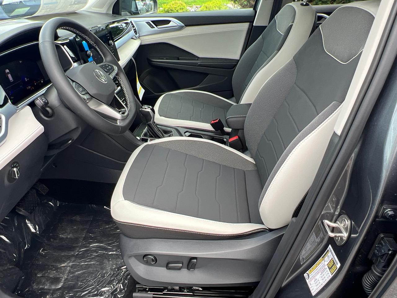 2025 Volkswagen Taos 1.5T SE Hagerstown MD