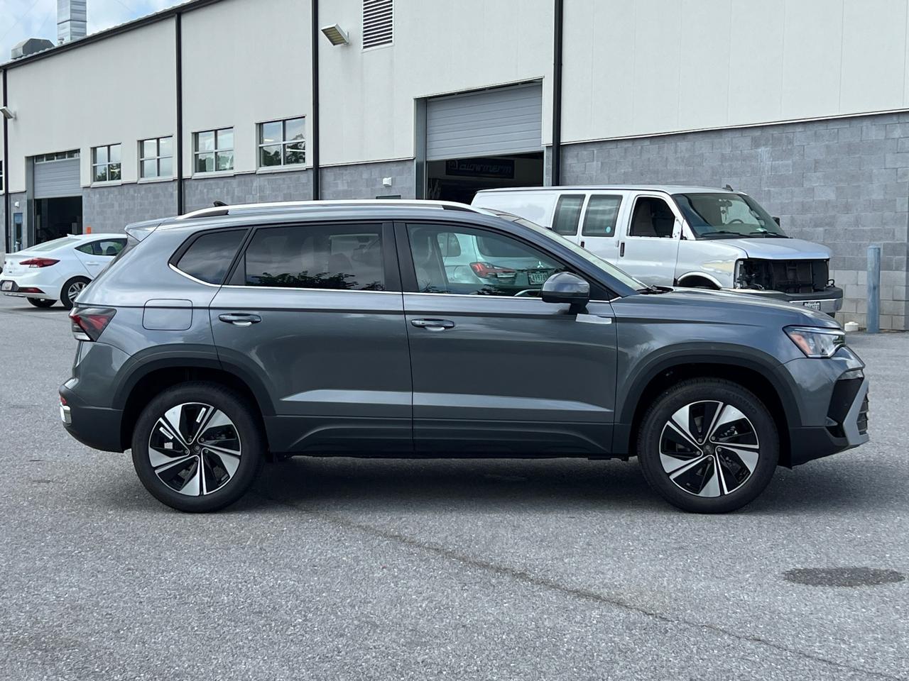 2025 Volkswagen Taos 1.5T SE Hagerstown MD