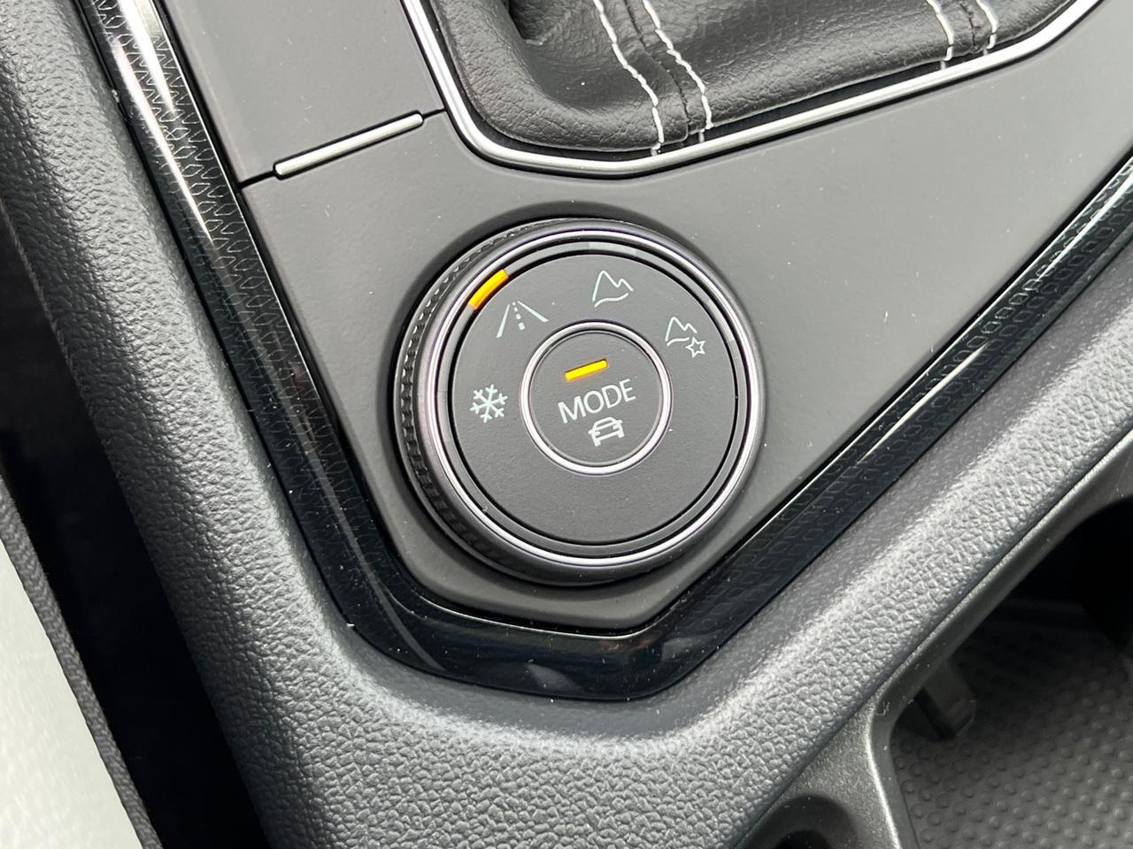 2025 Volkswagen Taos 1.5T SE Hagerstown MD