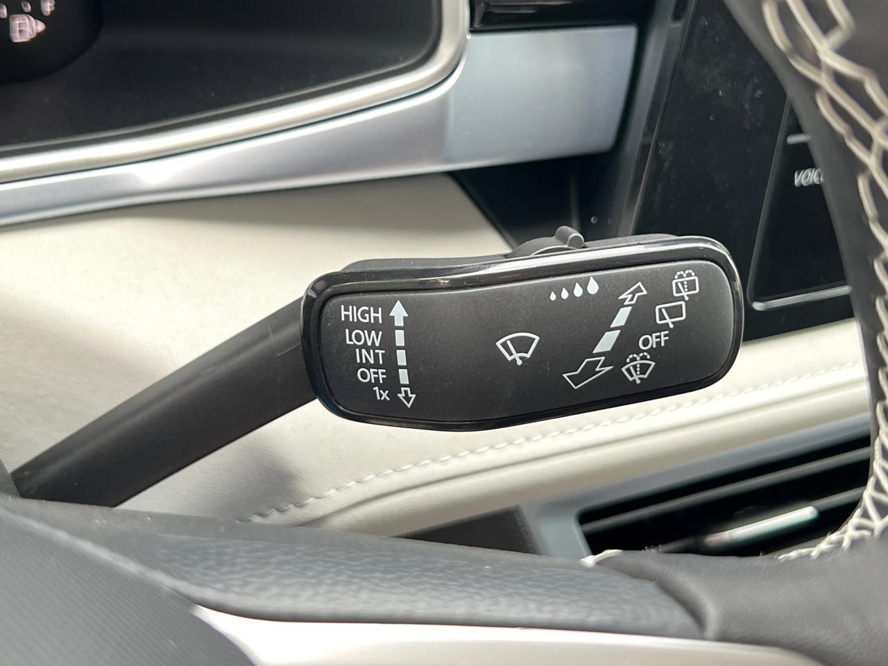2025 Volkswagen Taos 1.5T SE Hagerstown MD
