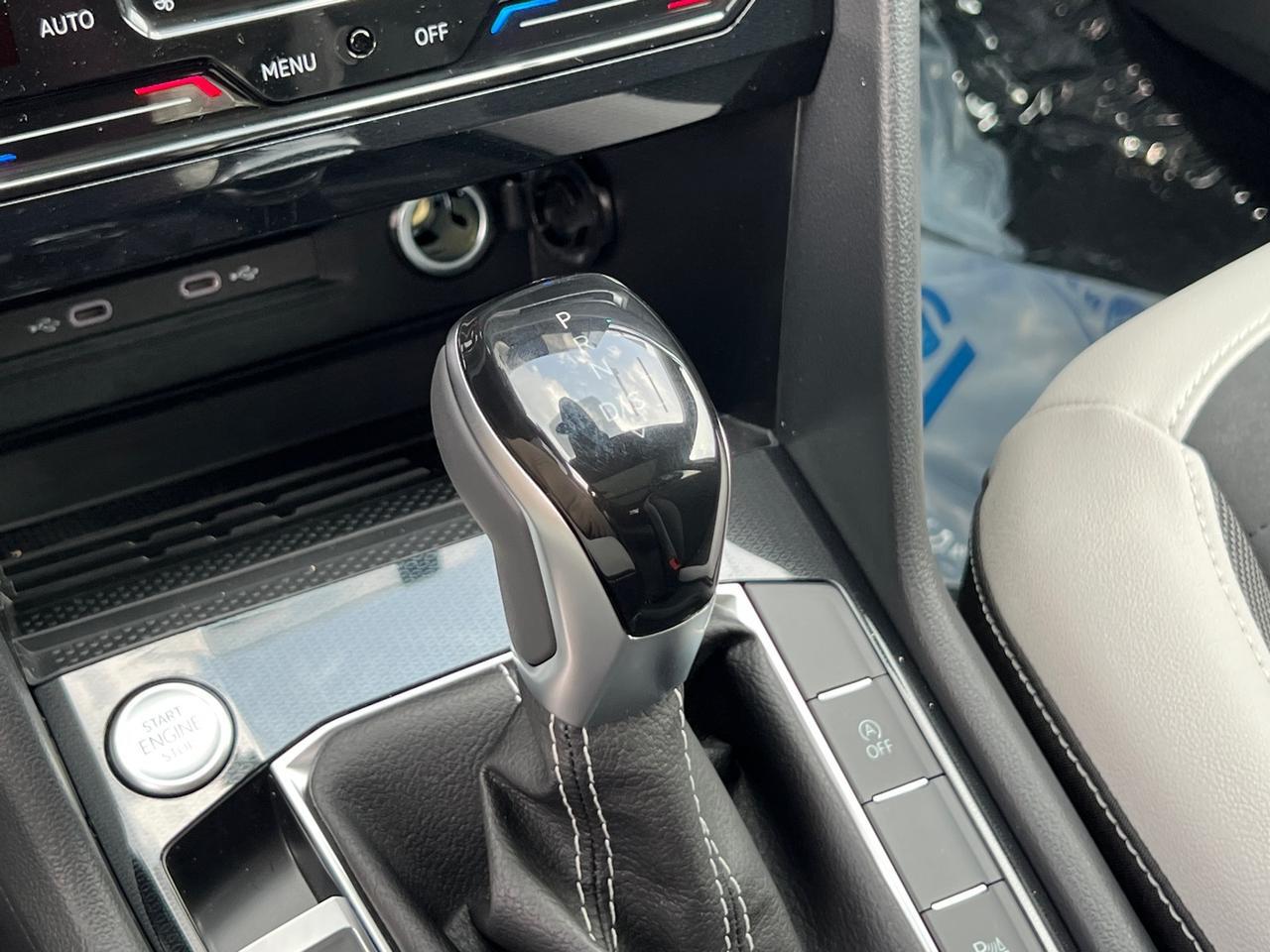 2025 Volkswagen Taos 1.5T SE Hagerstown MD