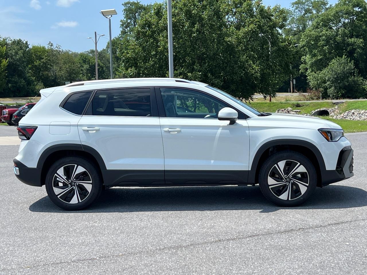 2025 Volkswagen Taos 1.5T SE Hagerstown MD
