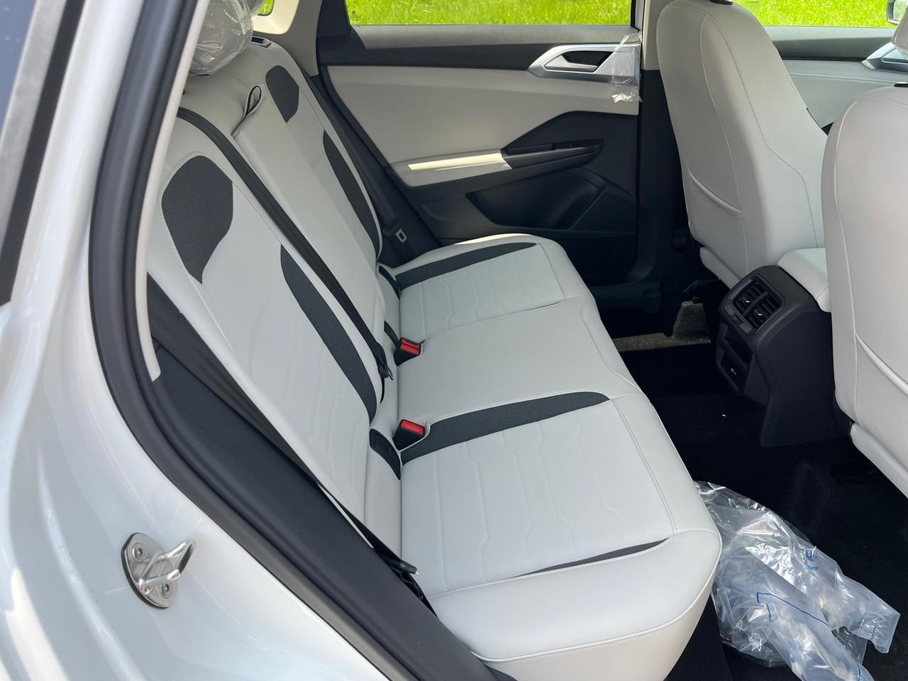2025 Volkswagen Taos 1.5T SE Hagerstown MD