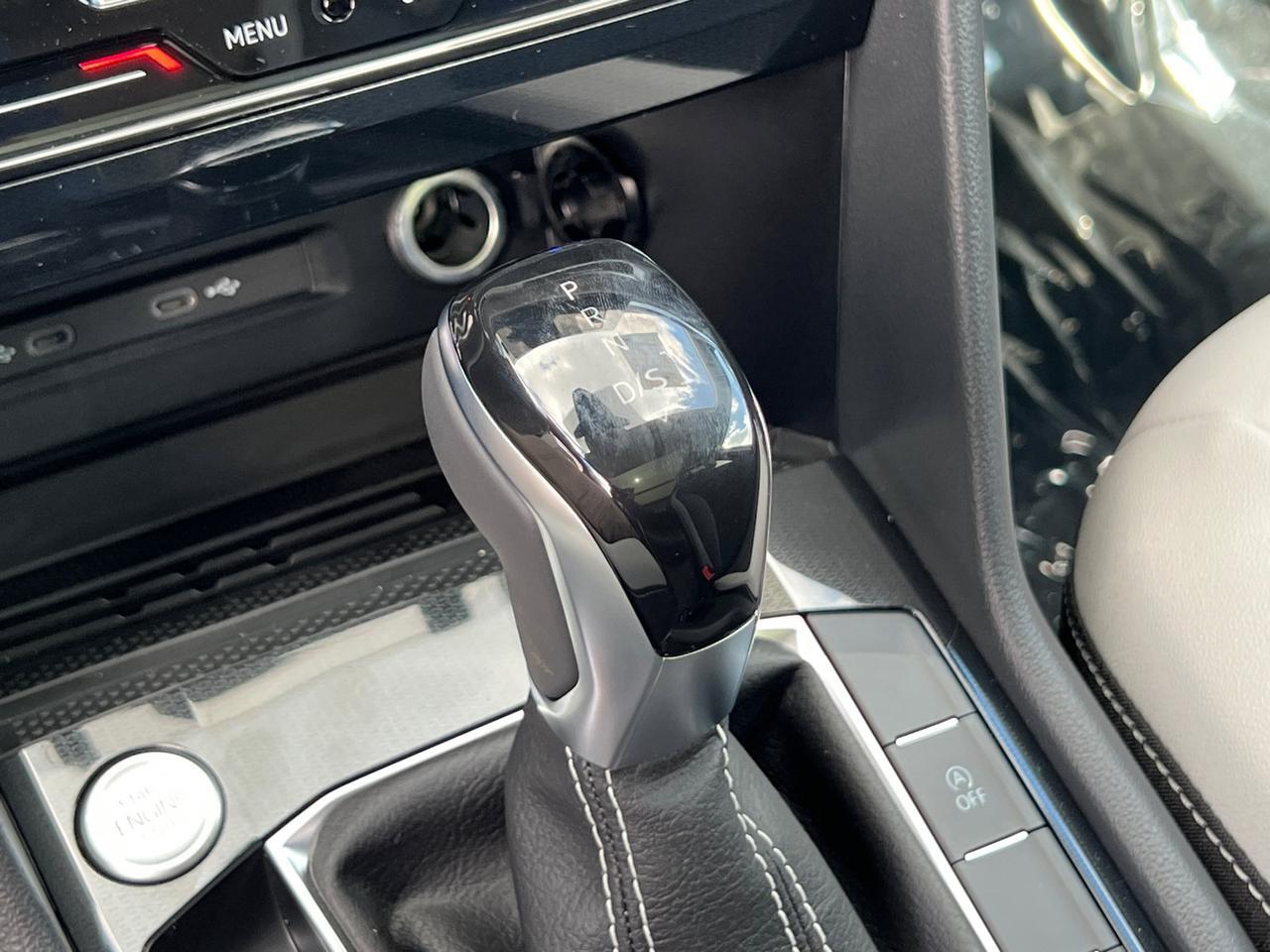 2025 Volkswagen Taos 1.5T SE Hagerstown MD