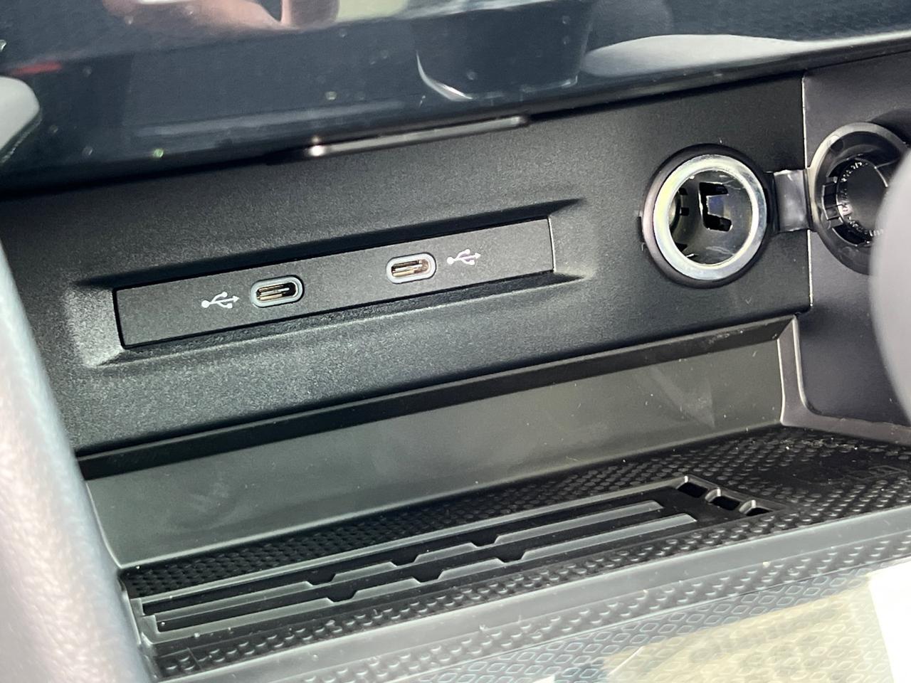 2025 Volkswagen Taos 1.5T SE Hagerstown MD