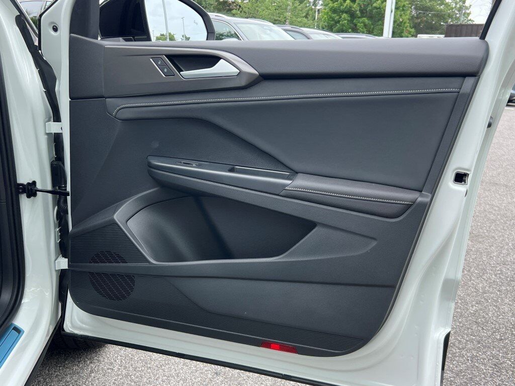 2025 Volkswagen Taos 1.5T SE Springfield VA