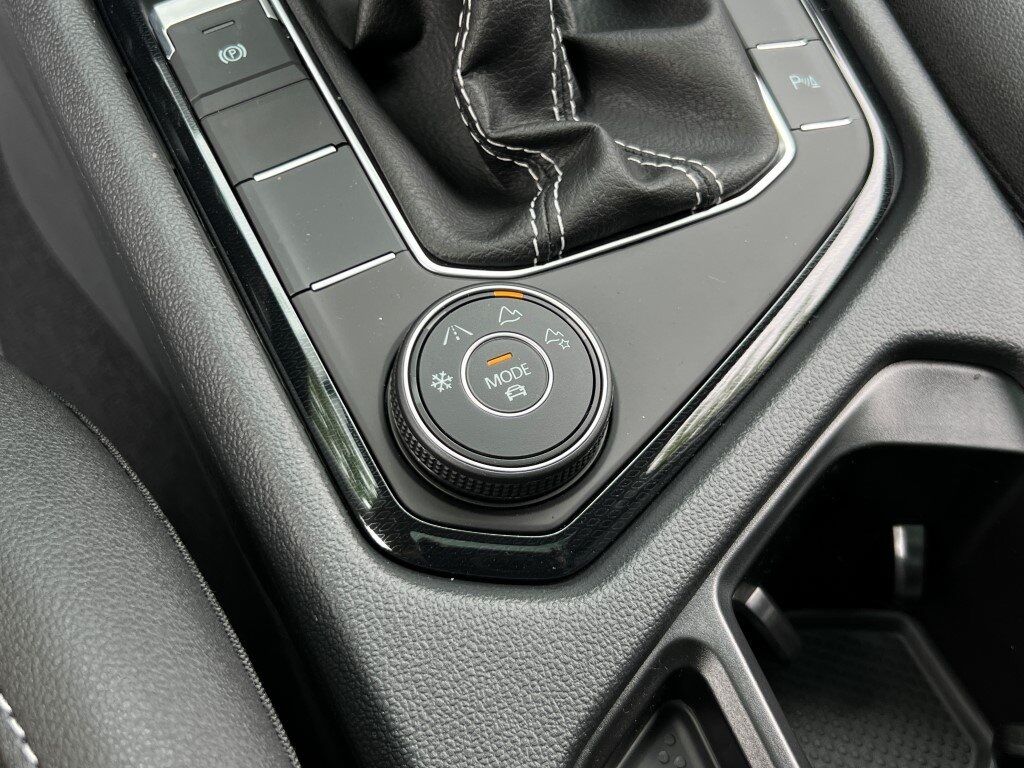 2025 Volkswagen Taos 1.5T SE Springfield VA