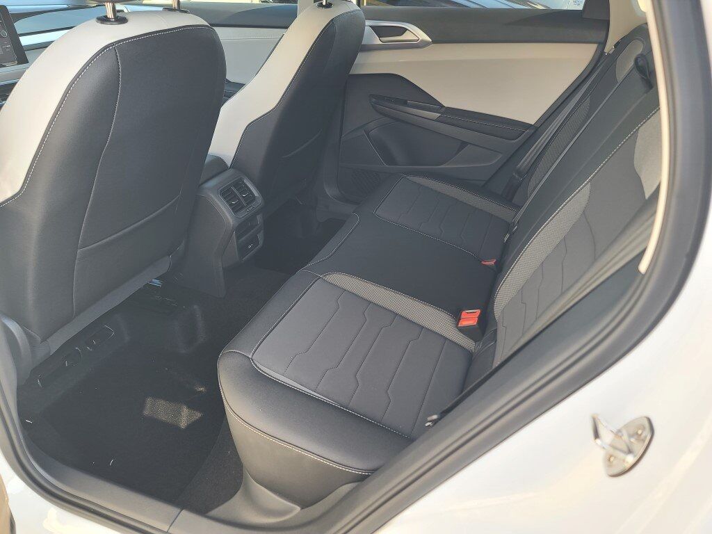 2025 Volkswagen Taos 1.5T SE Springfield VA