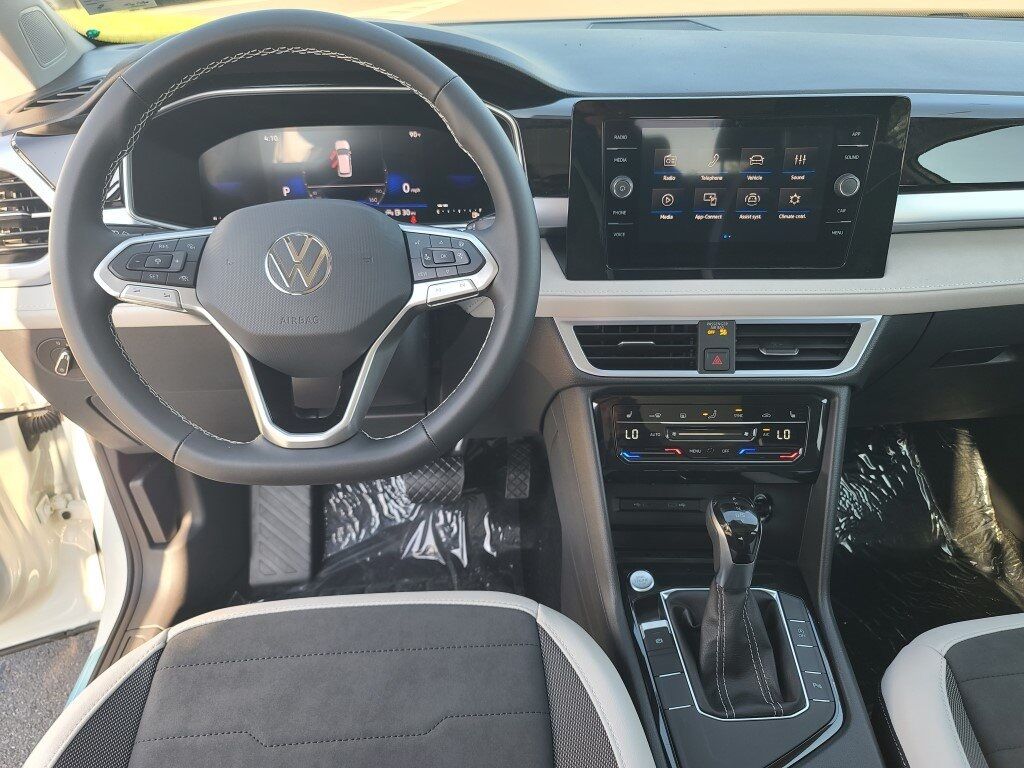 2025 Volkswagen Taos 1.5T SE Springfield VA