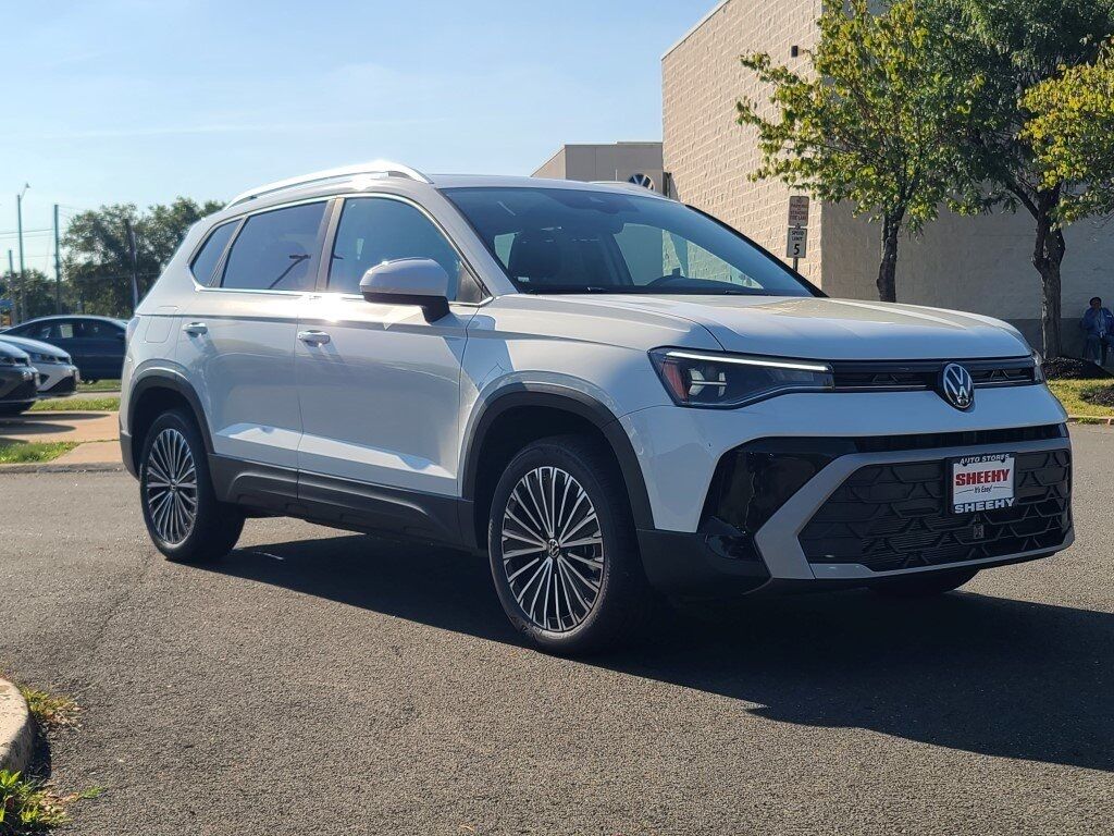 2025 Volkswagen Taos 1.5T SE