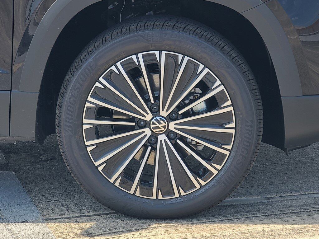 2025 Volkswagen Taos 1.5T SE Springfield VA