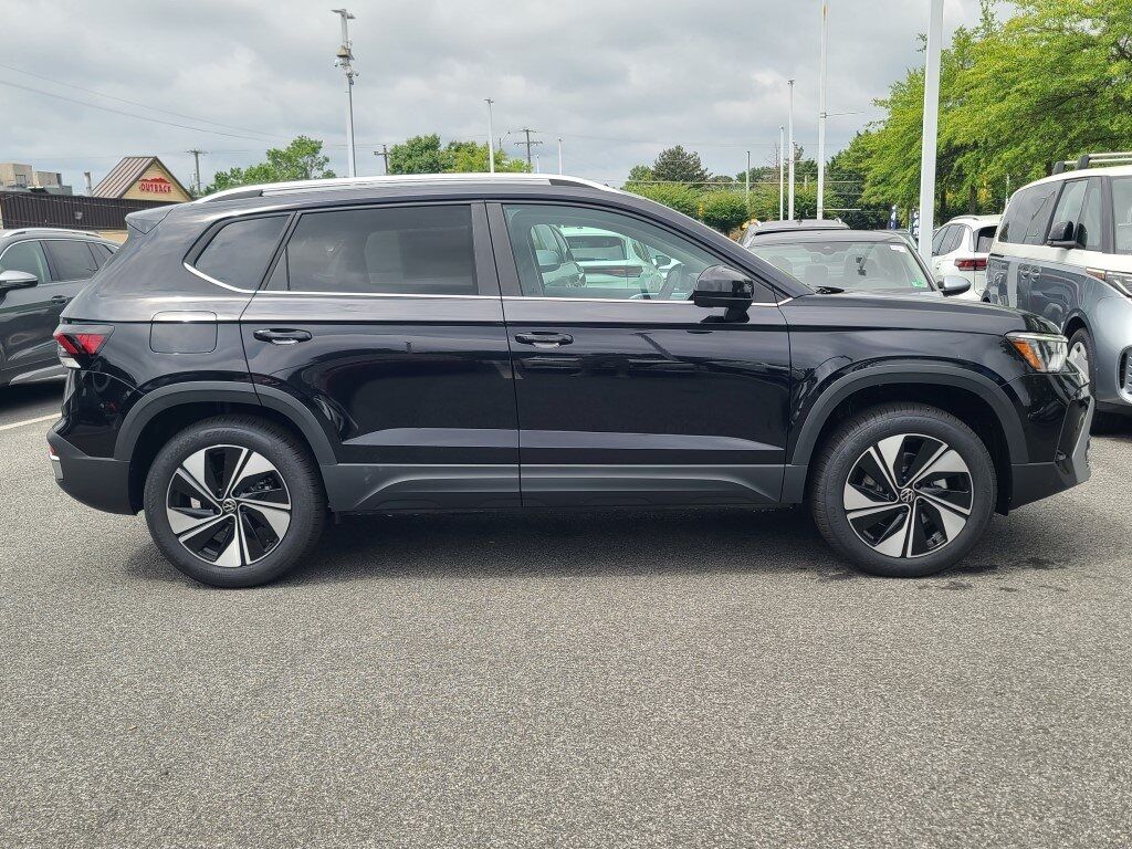 2025 Volkswagen Taos 1.5T SE Springfield VA