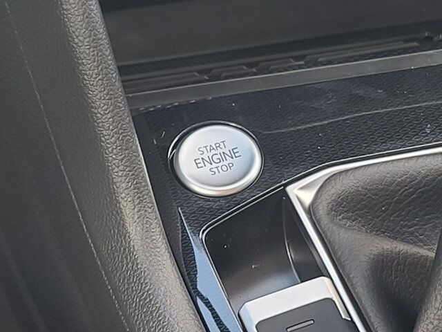 2025 Volkswagen Taos 1.5T SE Springfield VA