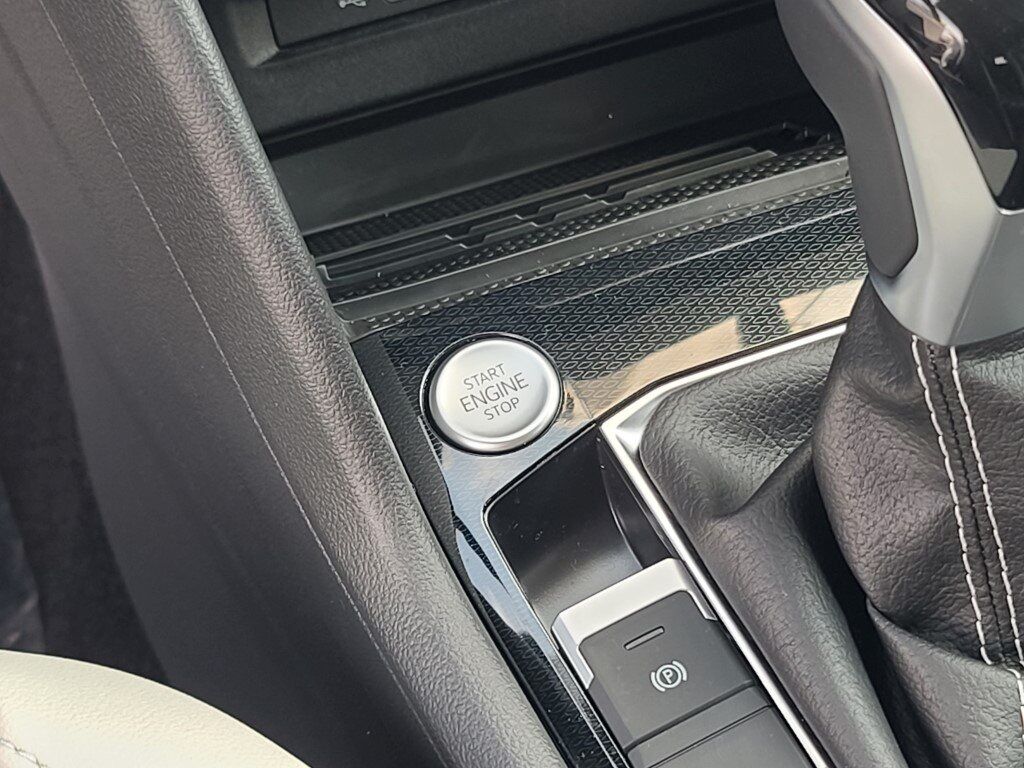 2025 Volkswagen Taos 1.5T SE Springfield VA