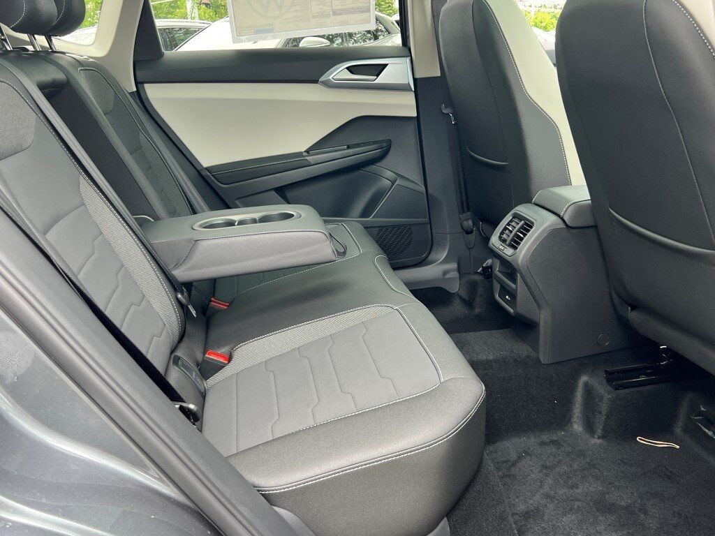 2025 Volkswagen Taos 1.5T SE Springfield VA