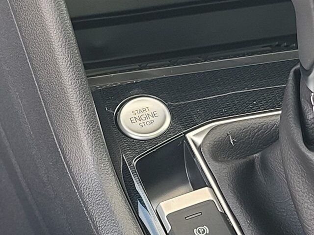 2025 Volkswagen Taos 1.5T SE Springfield VA