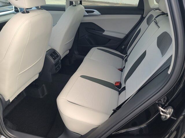 2025 Volkswagen Taos 1.5T SE Springfield VA