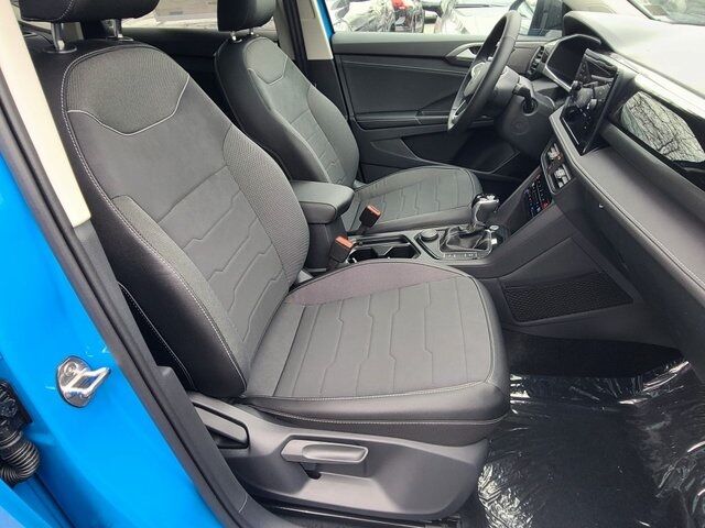 2025 Volkswagen Taos 1.5T SE Springfield VA
