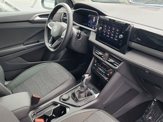 2025 Volkswagen Taos 1.5T SE Springfield VA