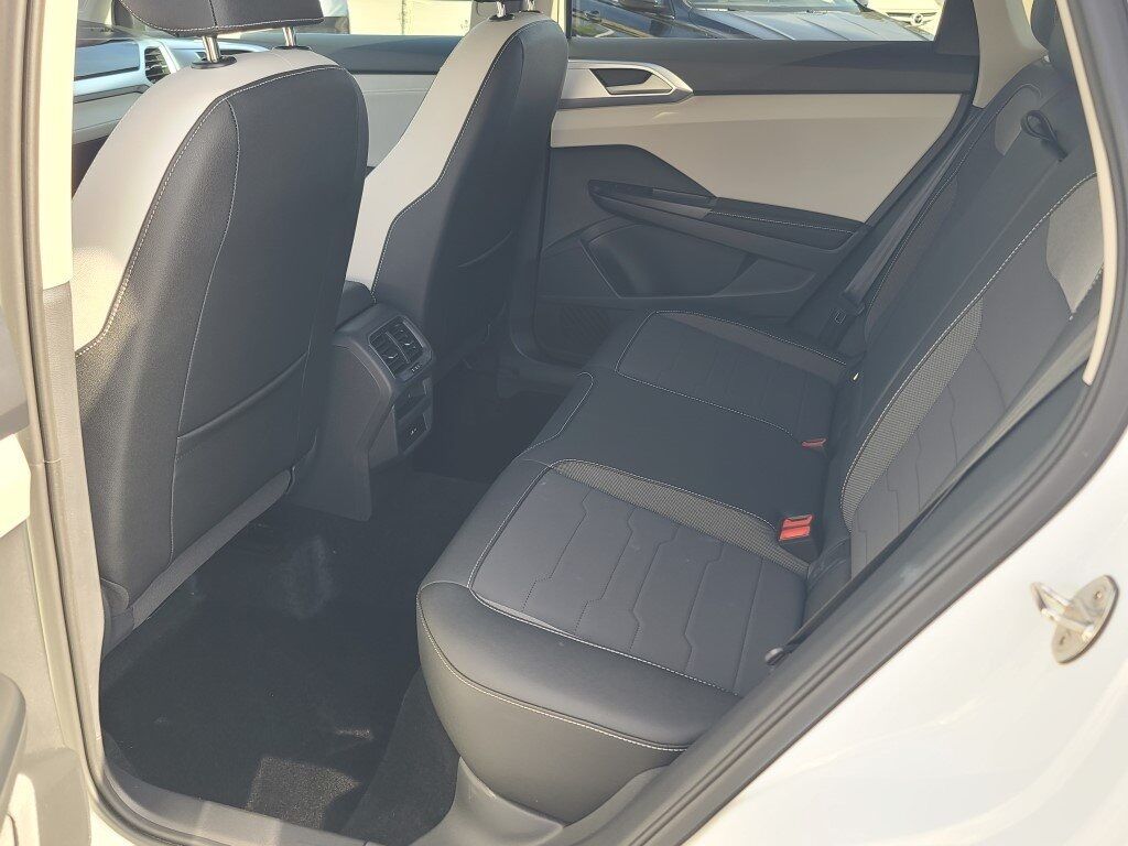 2025 Volkswagen Taos 1.5T SE Springfield VA