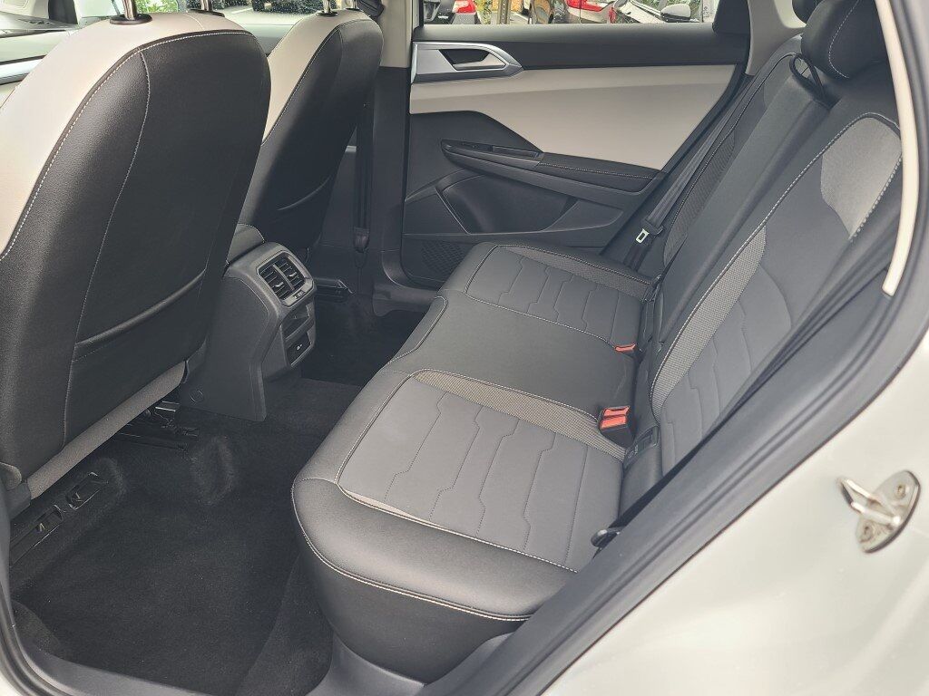 2025 Volkswagen Taos 1.5T SE Springfield VA