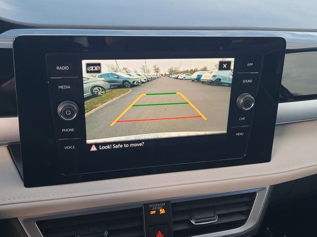 2025 Volkswagen Taos 1.5T SE Springfield VA