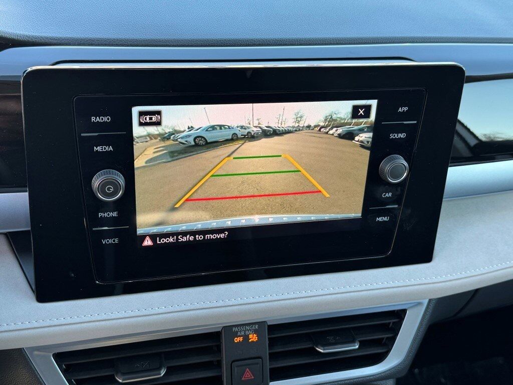 2025 Volkswagen Taos 1.5T SE Springfield VA