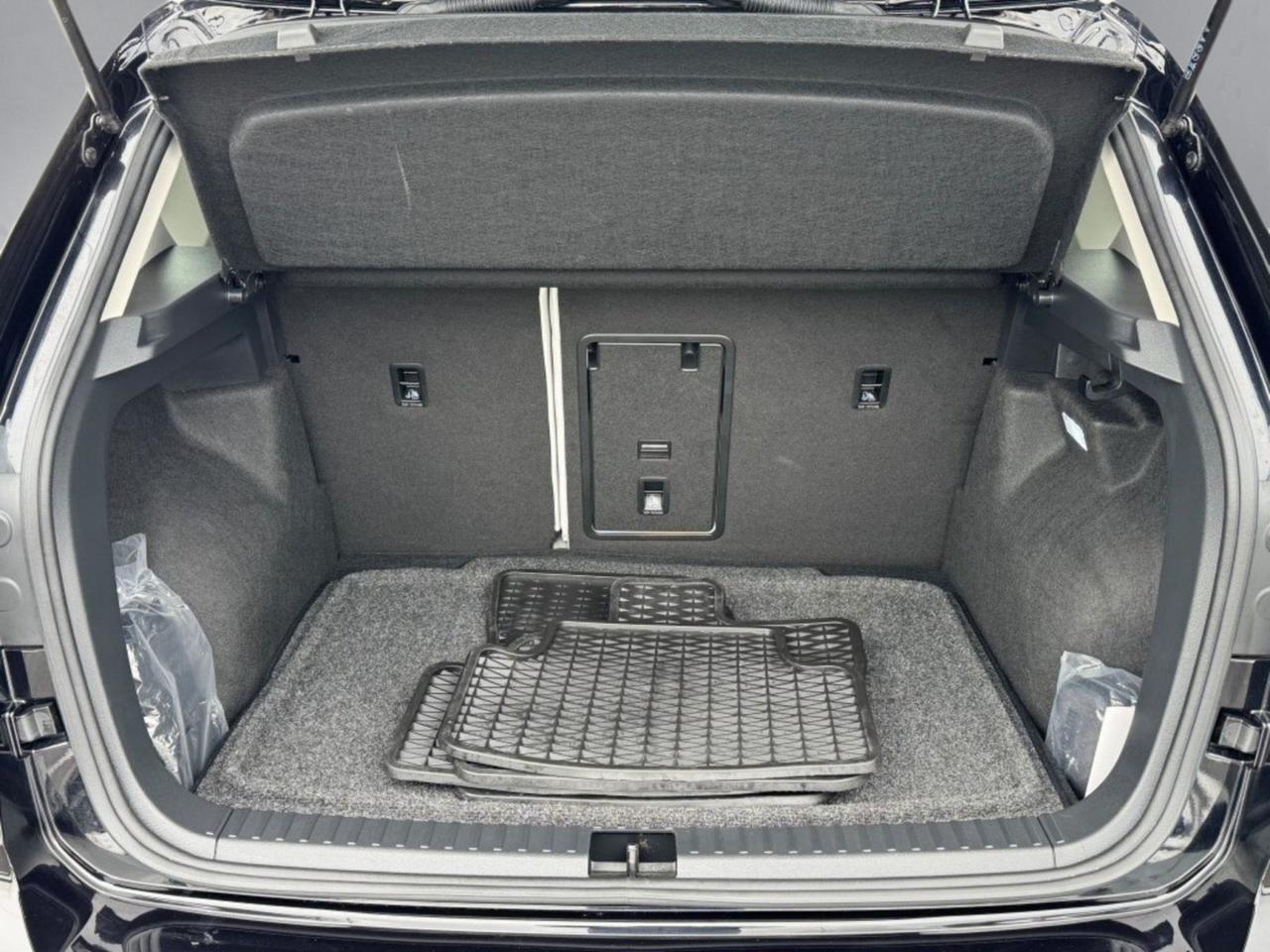 2025 Volkswagen Taos 1.5T SE Springfield VA