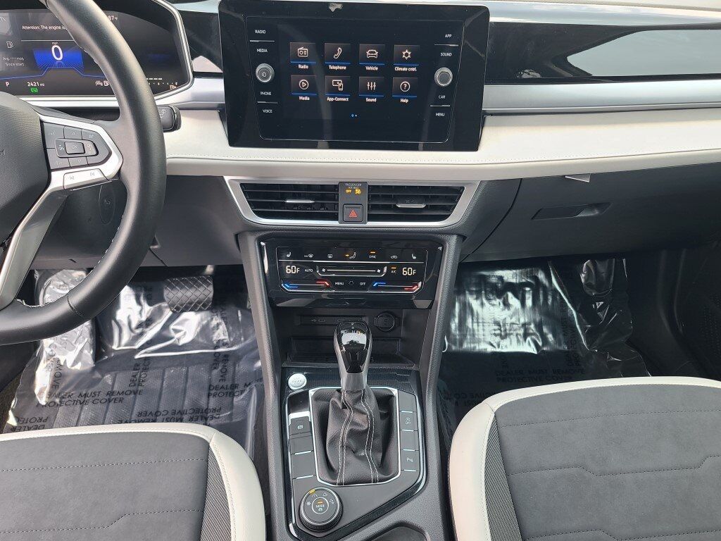 2025 Volkswagen Taos 1.5T SE Springfield VA
